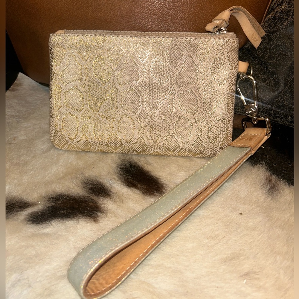 Consuela Leah Combi Wrist Wallet - Picture 4 of 6